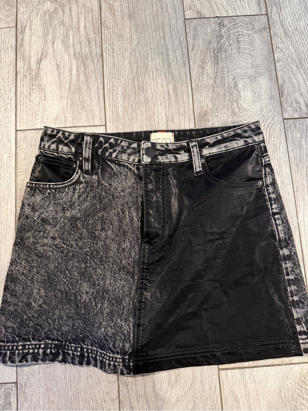 Alice + Olivia Two-Tone Black & Charcoal Acid-Wash Mini Skirt